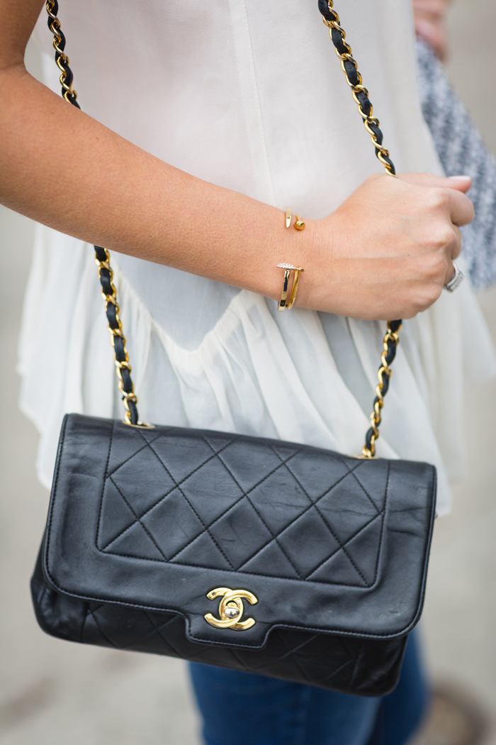 black quilted chanel bag