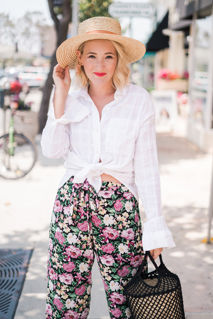 PINK FLORAL PANTS - The Style Editrix
